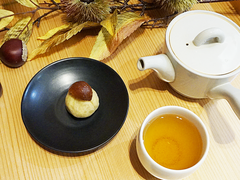 京丹波栗茶巾とお茶セット 