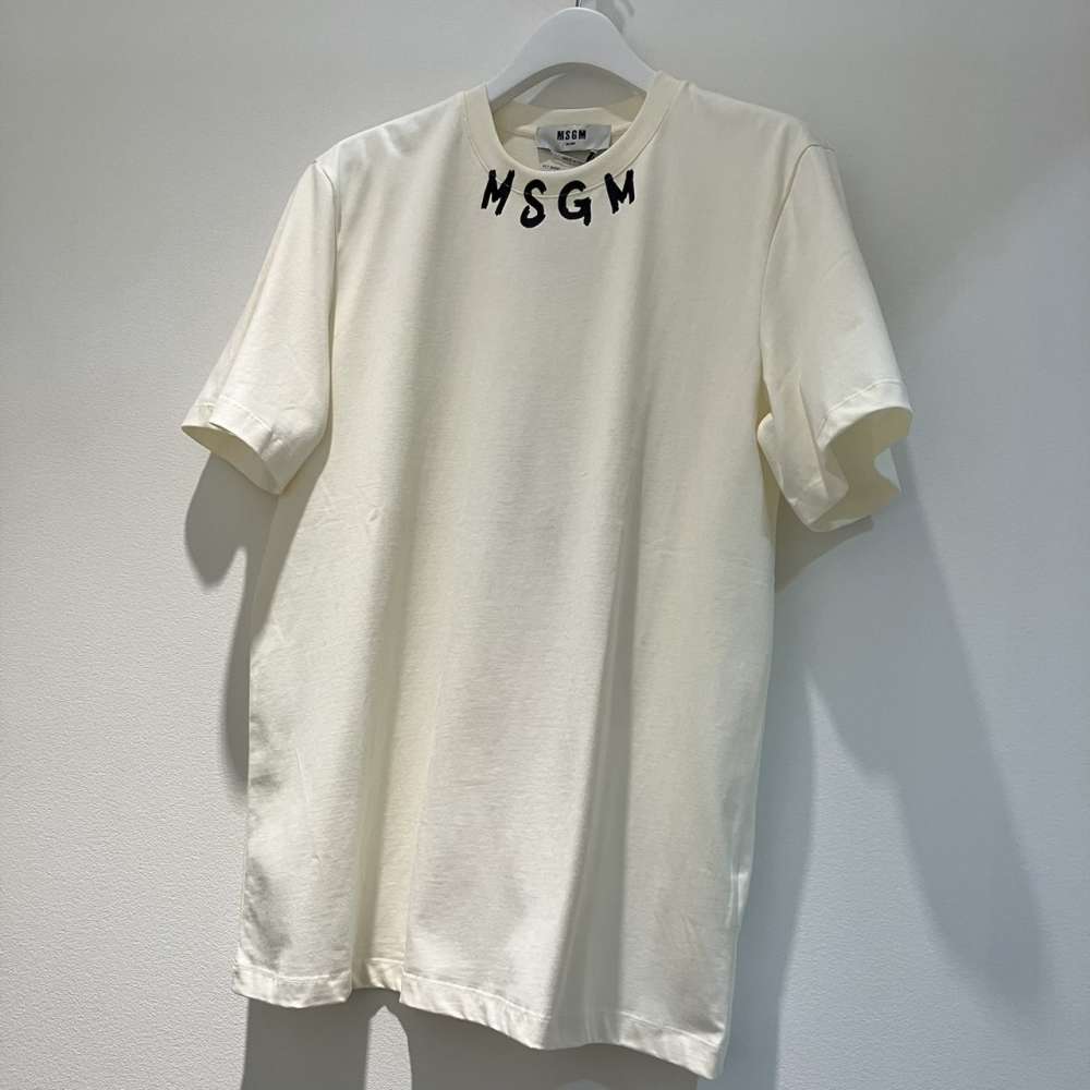 MSGM 首元にワンポイント 正規代理店 | デラーダレゾン | ショップ