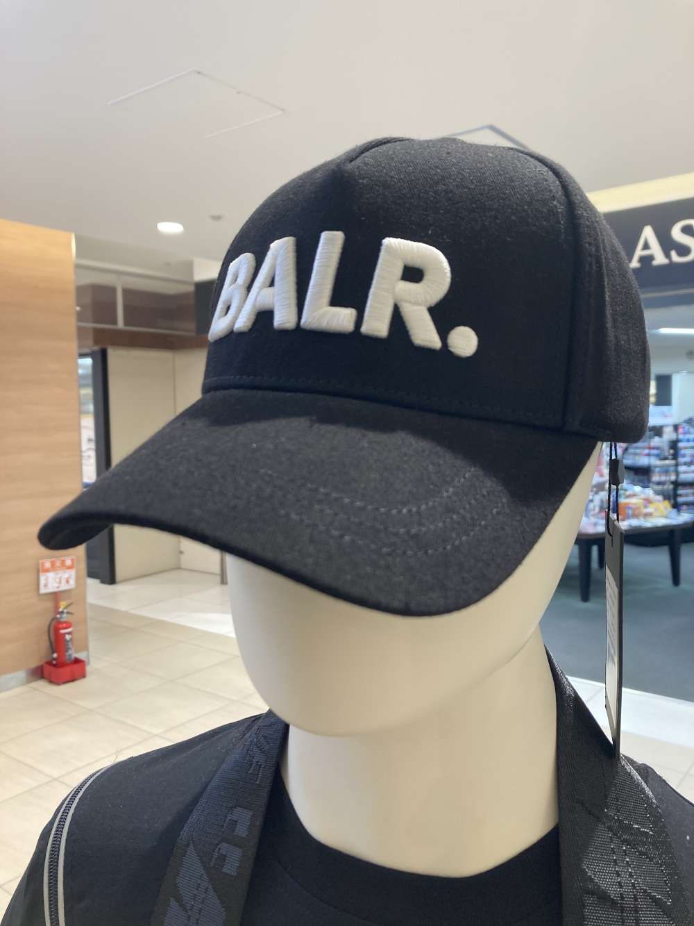 BALR. ブラック キャップ BALR.（ボーラー） 【公式通販】