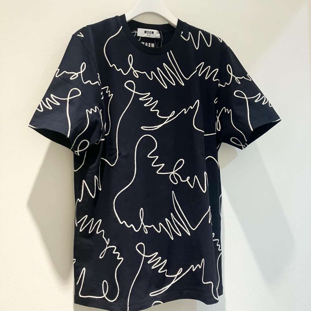 MSGMの新作コレクション！！ 総柄Tシャツ！？ | ベウス