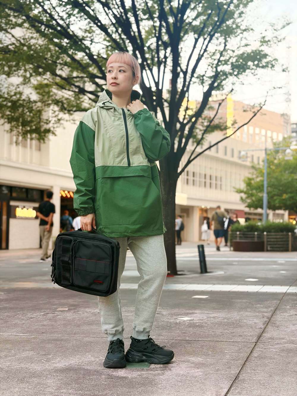 ⭐️ 【新品未使用】マルシェトート ラージ （人気の黒ストラップ付き） ⭐️ 【新品未使用】マルシェトート ラージ （人気の黒